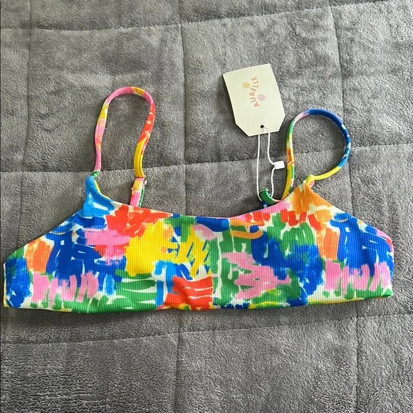 Colorful Abstract Bikini Set - Picture 4 of 7